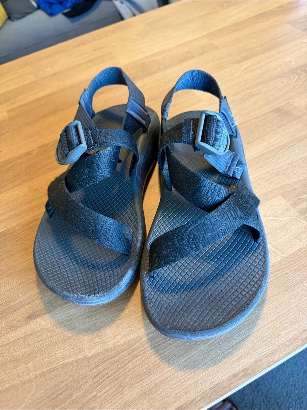 Men’s size 8 Black Outdoor Strappy Sandals Chaco
